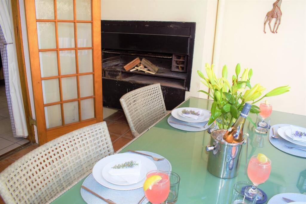 Smith Cottage Franschhoek Bagian luar foto